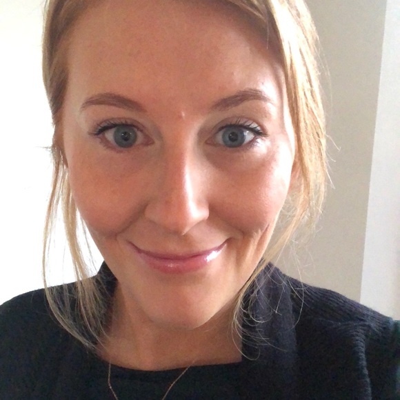 Meet your Posher, Mary claire - Picture 1 of 1